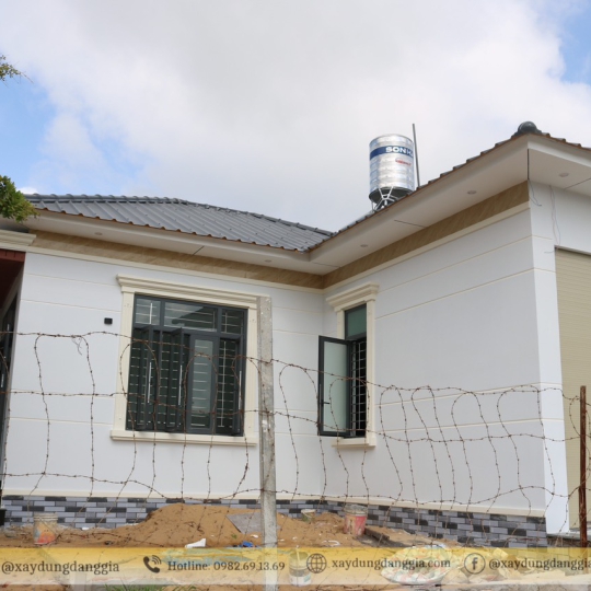 Nhà Mái Nhật Sân Vườn ( Bác Hồng + Cô Thủy) _ tp: Vũng Tàu